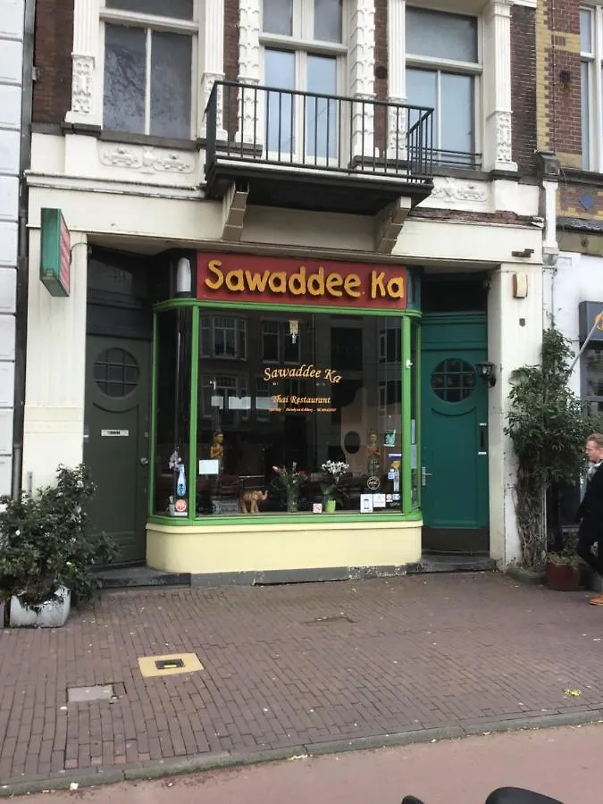Bed & Breakfast Frank'S And Chong'S Excellent Location Bed and Breakfast Amsterdam Nederländerna